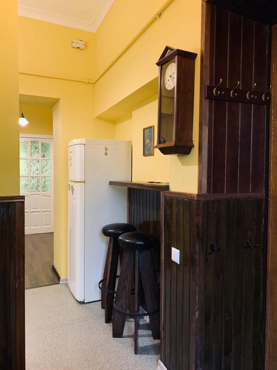 Modern Chaikovskogo Apartment リヴィウ エクステリア 写真